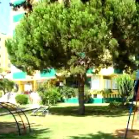 Bright & Relaxing Retreat Near Vilamoura Marina