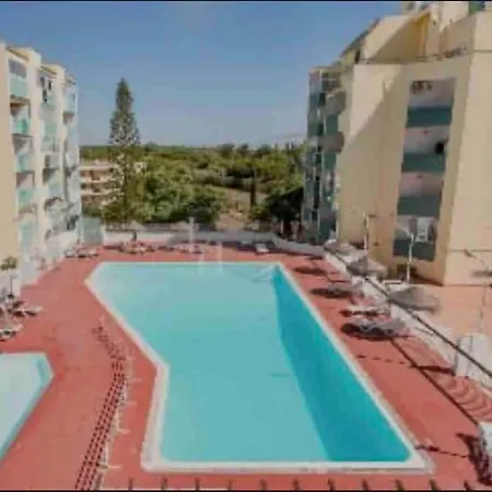 Spacious 1 Bed In Vilamoura, Fast Wifi & Pool