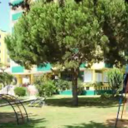 Spacious 1 Bed In Vilamoura, Fast Wifi & Pool