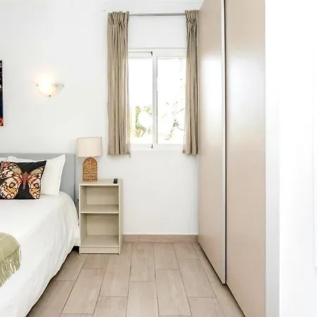 Bright & Relaxing Retreat Near Vilamoura Marina