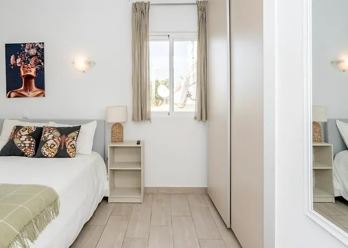 Spacious 1 Bed In Vilamoura, Fast Wifi & Pool * 쿼테이라