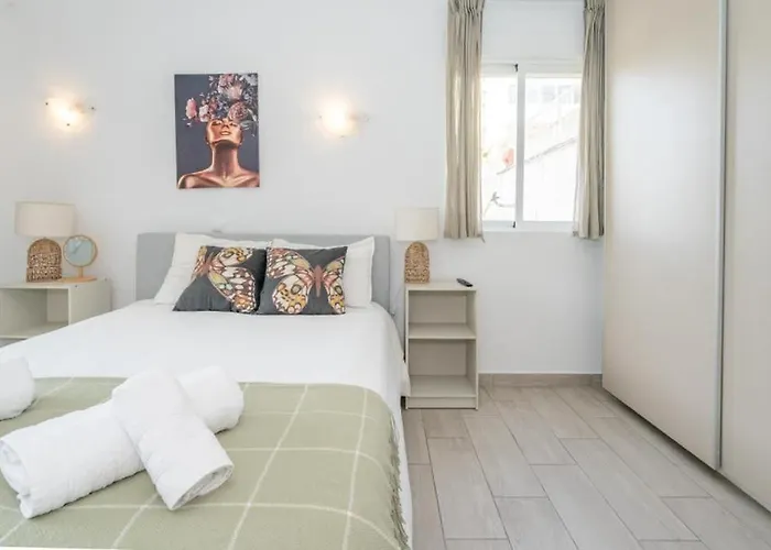 Spacious 1 Bed In Vilamoura, Fast Wifi & Pool * 쿼테이라